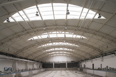 Porcelana Fabricación de acero industrial grande de los edificios del braguero del tubo de Q235 Q345 para las estaciones proveedor