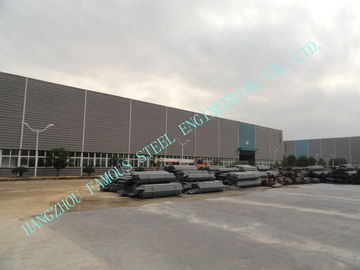 Porcelana 75 x 95 edificios de acero industriales de la casa prefabricada ASTM de Multispan, casa incombustible del almacenamiento de la pintura proveedor
