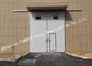 Puertas industriales de desplazamiento horizontales seccionales del garaje con la puerta peatonal del acceso para el taller proveedor