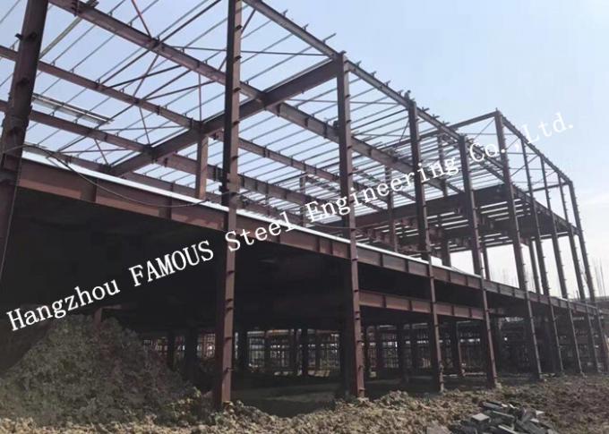 Edificios de marco de acero enormes del palmo, estructura de acero que construye la instalación conveniente 0