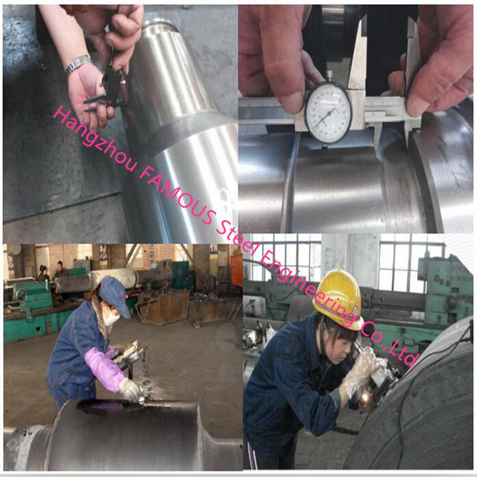 Rodillos forjados calientes del trabajo de 20CrNiMo 40cr para el uso industrial del rodillo de acero del transportador del laminador 1