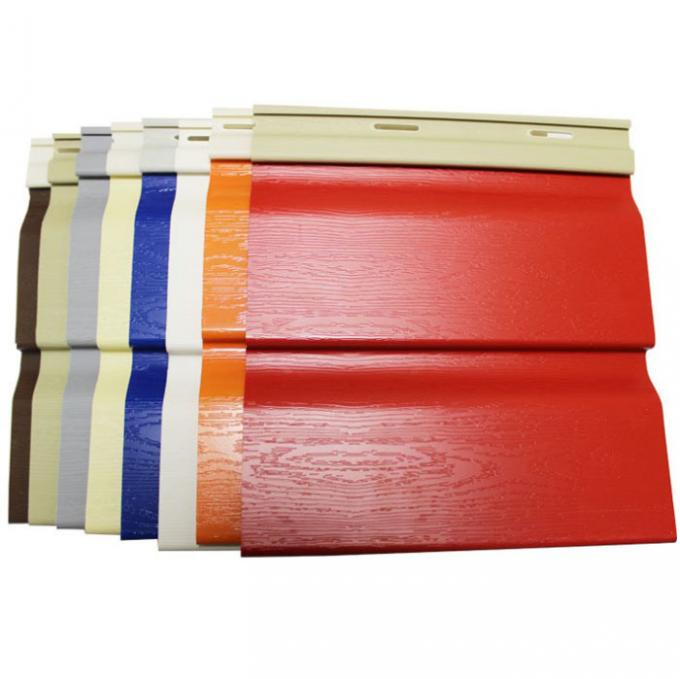 el tablero colgante exterior de la casa de acero ligera modificó el apartadero impermeable coloreado del vinilo para requisitos particulares de la pared de exterior del revestimiento del PVC 4