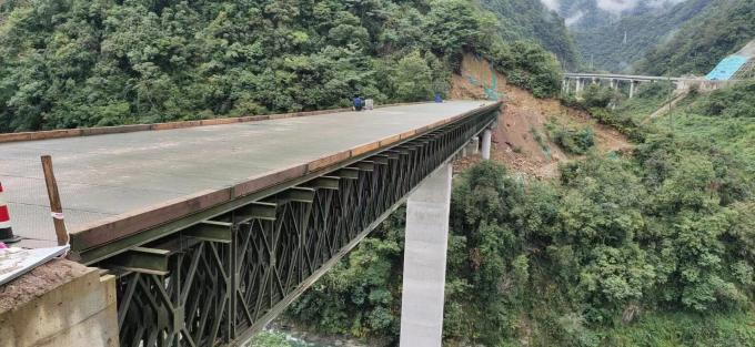últimas noticias de la compañía sobre Vario terminaron a Bailey Bridges de acero en la línea de Sichuan-Tíbet  2