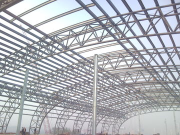 Porcelana Fabricaciones pre dirigidas del acero estructural para Warehouse/taller/gimnasio proveedor