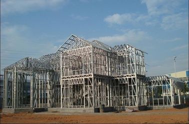 Porcelana Edificios de acero comerciales galvanizados Designe modulares prefabricados con acero en frío proveedor