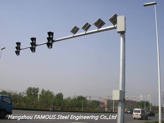 Porcelana Estructura de la señal de tráfico Q345 para los sistemas de vigilancia y las cámaras del tráfico proveedor