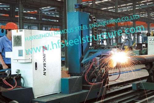 El metal Clearspan ancho industrial abriga Preengineered AISC 80 x 110 5